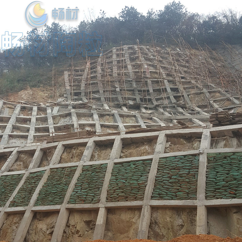 杭州城西營養土種草護山